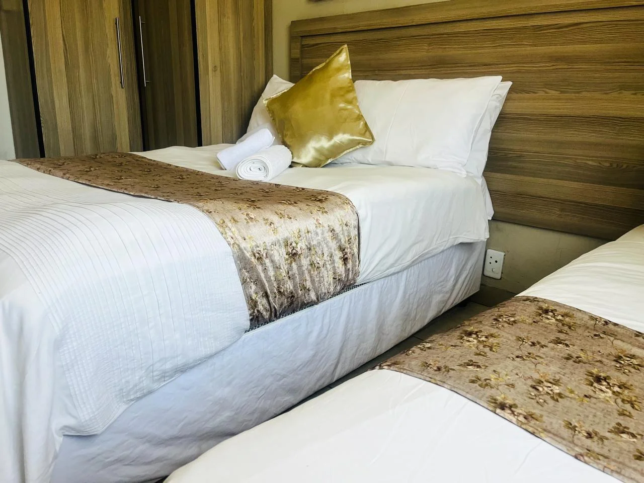 Enhle Bed and Breakfast