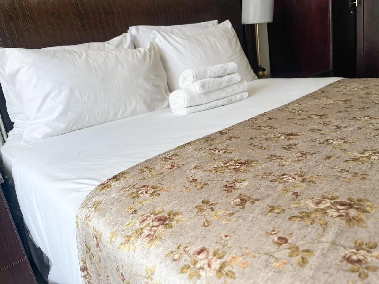 Enhle Bed and Breakfast