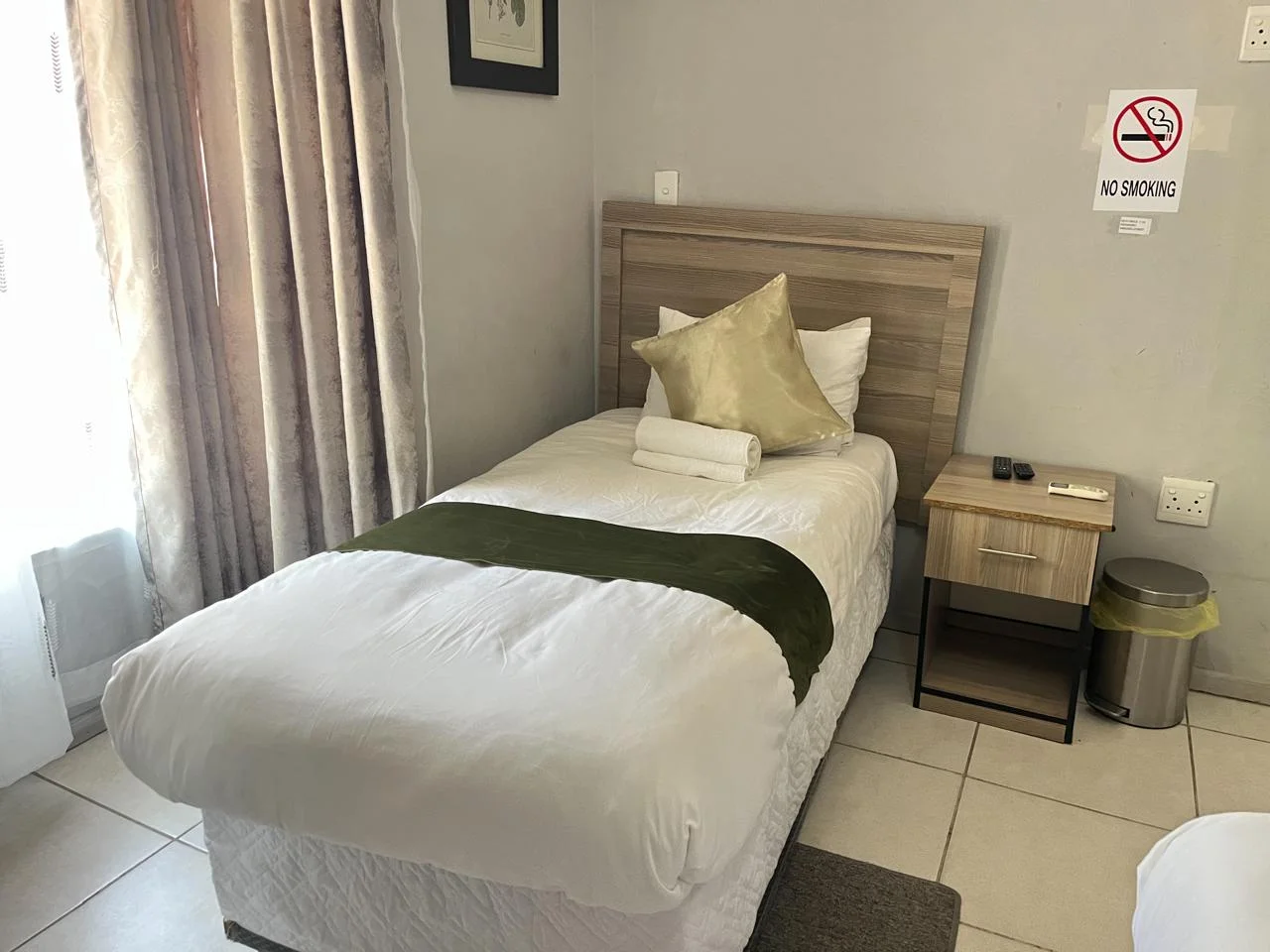 Enhle Bed and Breakfast