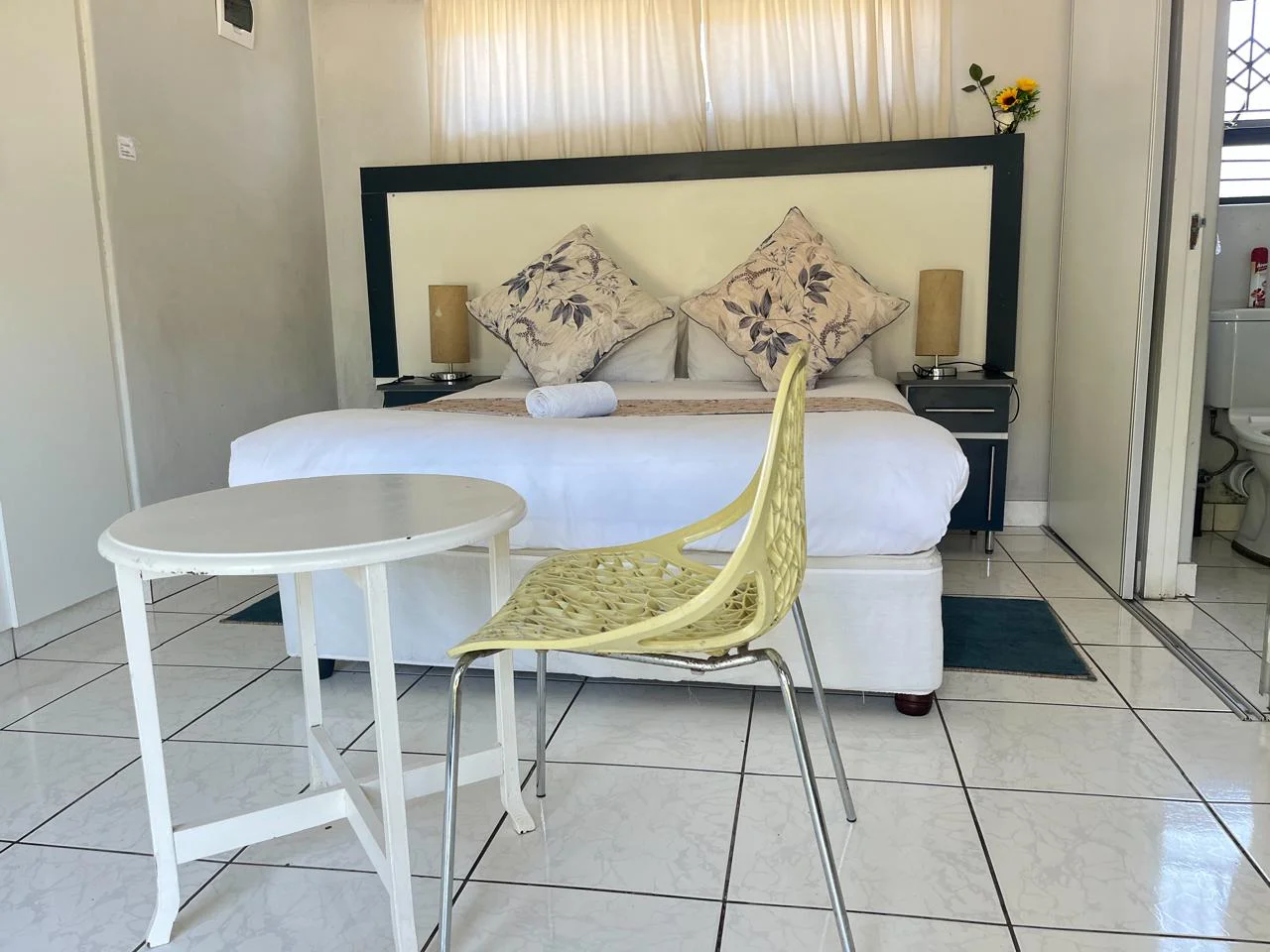 Enhle Bed and Breakfast