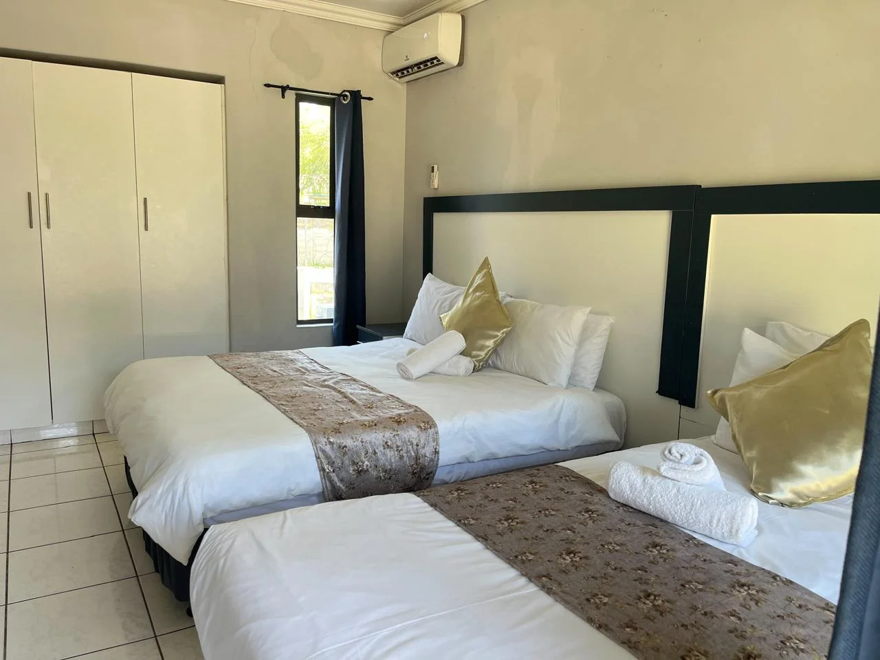 Enhle Bed and Breakfast
