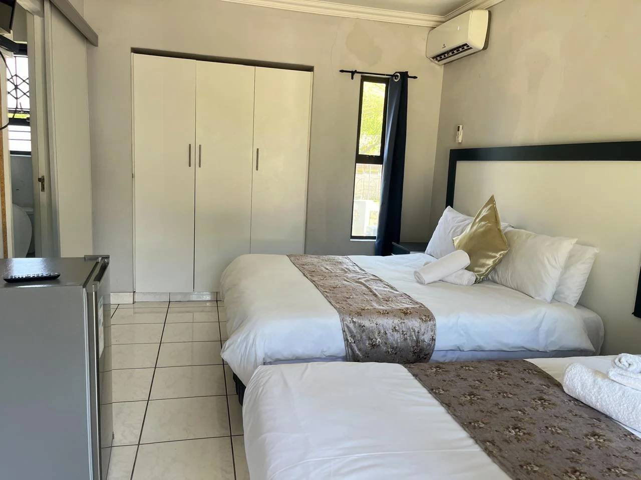 Enhle Bed and Breakfast