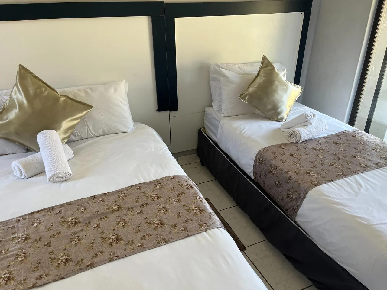 Enhle Bed and Breakfast