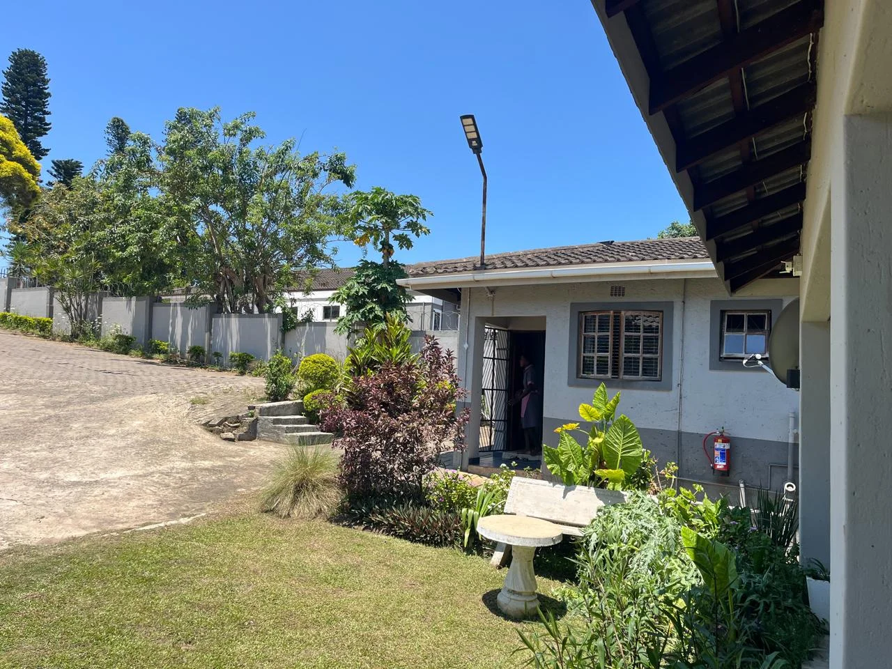 Enhle Bed and Breakfast