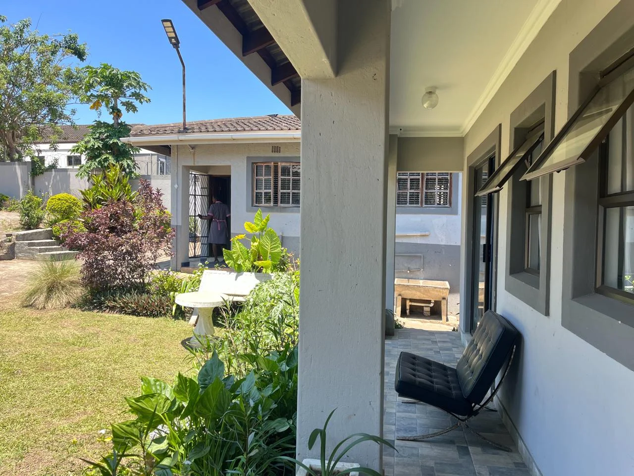 Enhle Bed and Breakfast